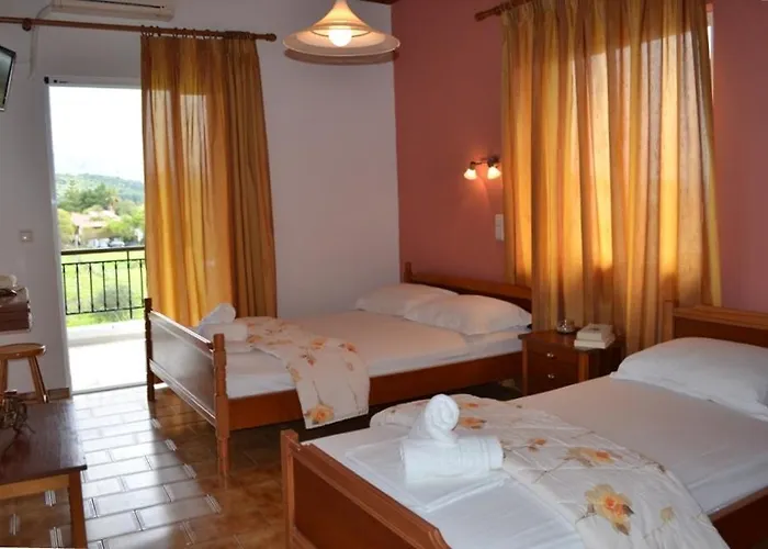 Digenis Ξενοδοχείο με διαμερίσματα *